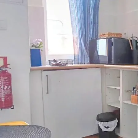 10 With Private Bathroom And Kitchen, Downtown Апартаменты *